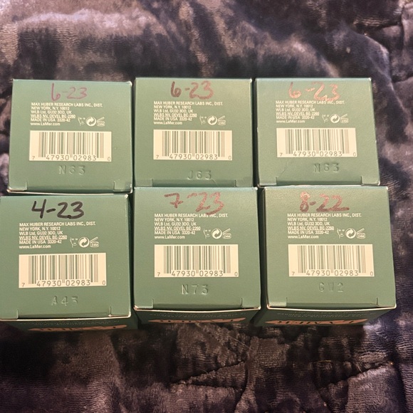 La Mer Moisturizing Cream 1.5 oz or 42ml - Picture 2 of 2